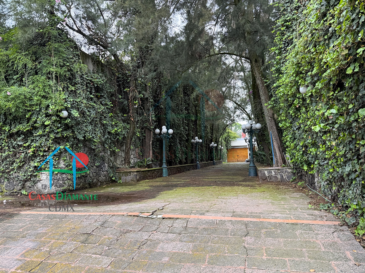 Jardines del Pedregal Casa Risco AJI - Estacionamiento 4